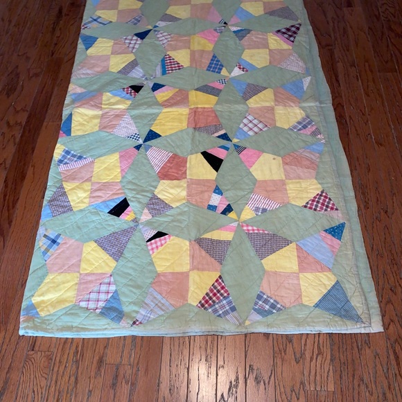 Vintage 1930-40s Handmade Feed Sack  GRANDMA'S FLOWER GARDEN QUILT 80”x67” - Picture 2 of 16